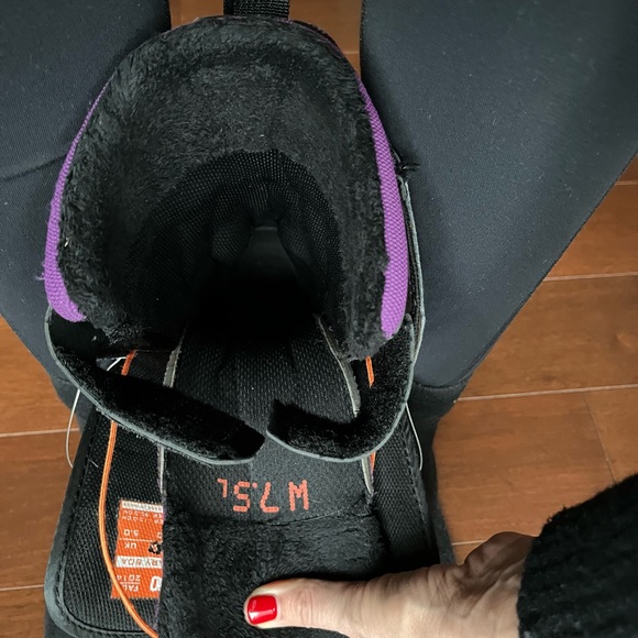 ThirtyTwo Snowboard Boots Size 7.5 double Boa- very good condition - sold - - Picture 3 of 8